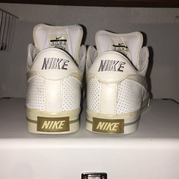 Vintage Nike Lace-Up Sweet Classic Low-cut Leather sneakers - Picture 5 of 6